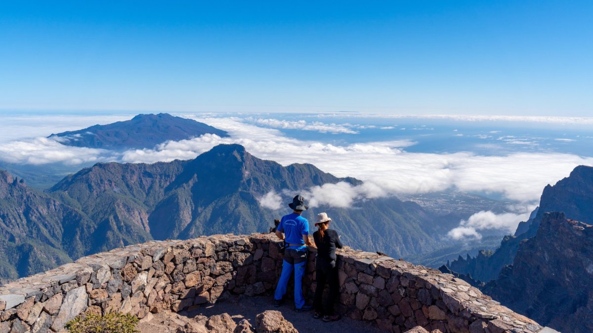 Die ruhige Kanarische Insel mit schönen Frühlingswanderungen, die Touristen zurückbringen möchte