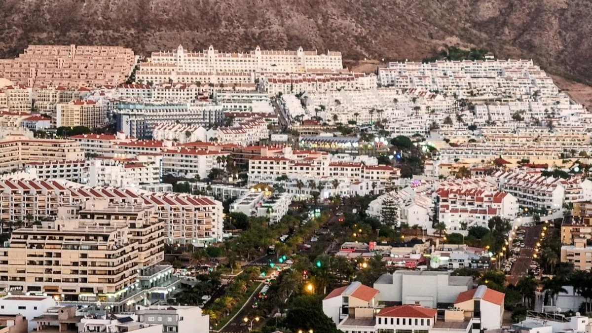 Kanarische Inseln wollen eine Debatte über die Beschränkung des Immobilienkaufs durch Ausländer anstoßen