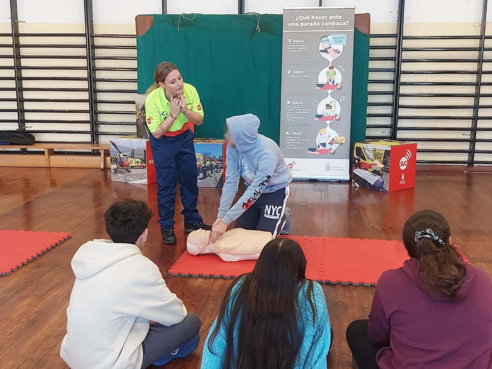 Alumnos de Secundaria aprenden RCP